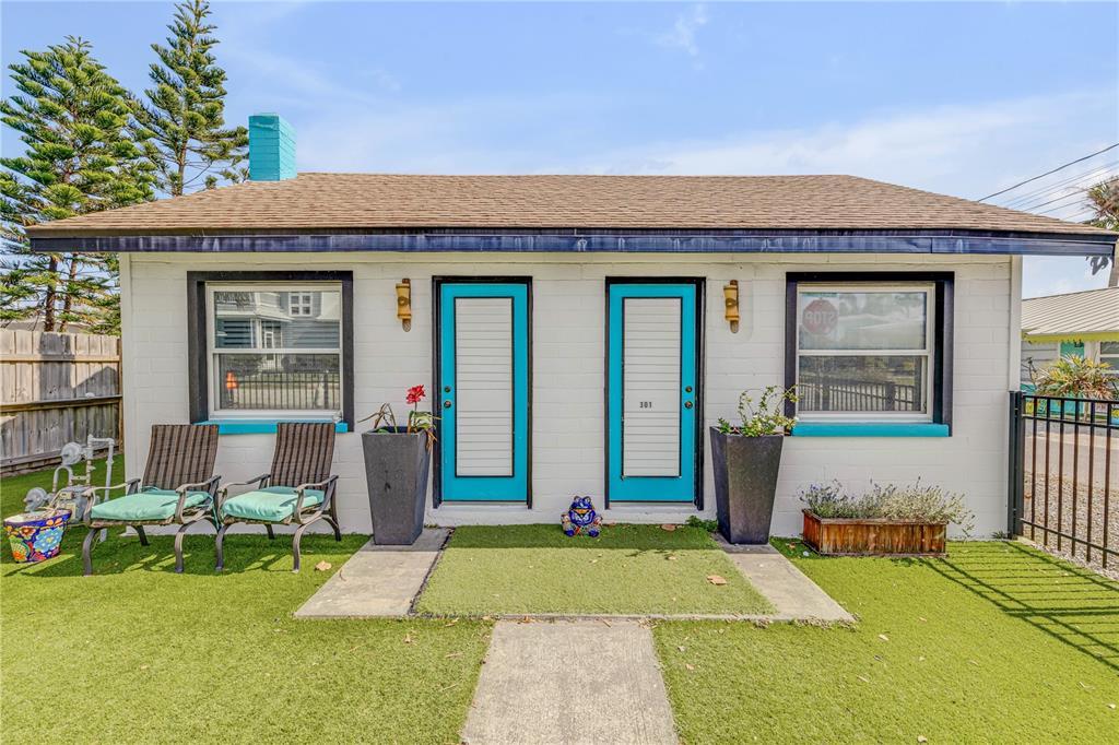 Picture of 301 N Cooper Street, New Smyrna Beach, FL 32169