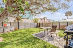 Picture of 301 N Cooper Street, New Smyrna Beach, FL 32169