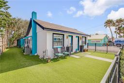 Picture of 301 N Cooper Street, New Smyrna Beach, FL 32169