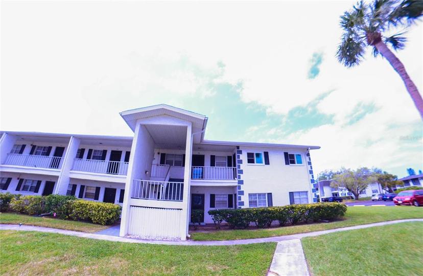 Picture of 105 47Th Avenue Drive W Unit 377, Bradenton FL 34207