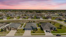 Picture of 12749 Weatherstone Dr, Spring Hill, FL 34609