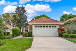 Picture of 208 Lake Region Boulevard S, Winter Haven, FL 33881