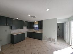 Picture of 4501 67Th Street N, St Petersburg, FL 33709