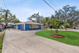 Picture of 2401 E Cayuga Street, Tampa, FL 33610