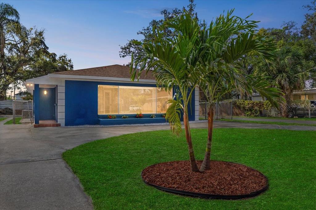 Picture of 2401 E Cayuga Street, Tampa, FL 33610