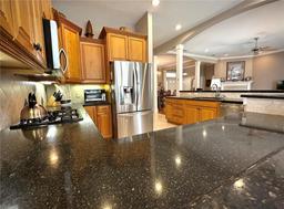 Picture of 5733 NW 52Nd Place, Gainesville, FL 32653