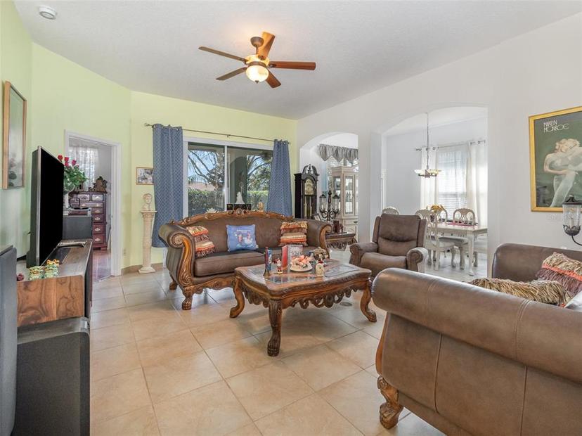 Picture of 3726 Mount Hope Loop, Leesburg FL 34748