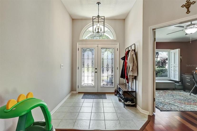 Picture of 10632 Weybridge Drive, Tampa FL 33626