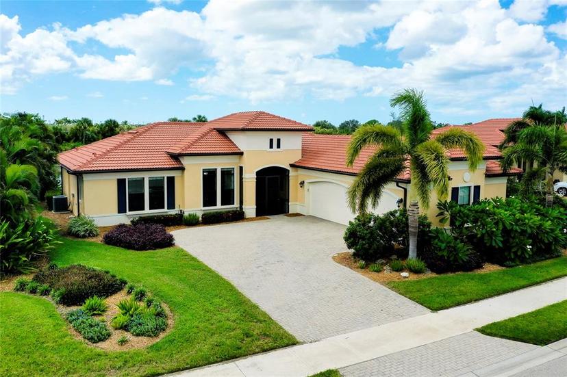 Picture of 10742 Ironbridge Drive, Venice FL 34293