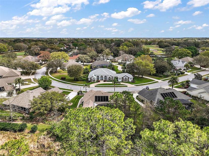 Picture of 5029 Greenbriar Trail, Mount Dora FL 32757