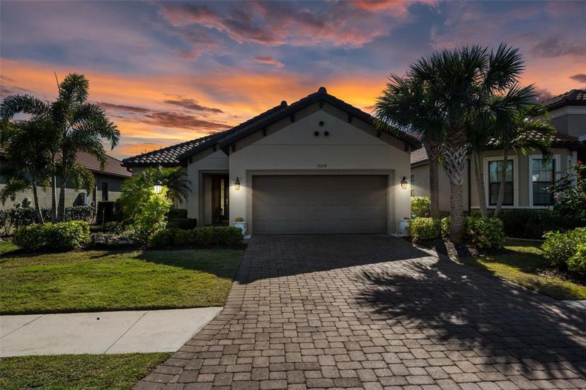 Picture of 13218 Sorrento Way, Bradenton FL 34211