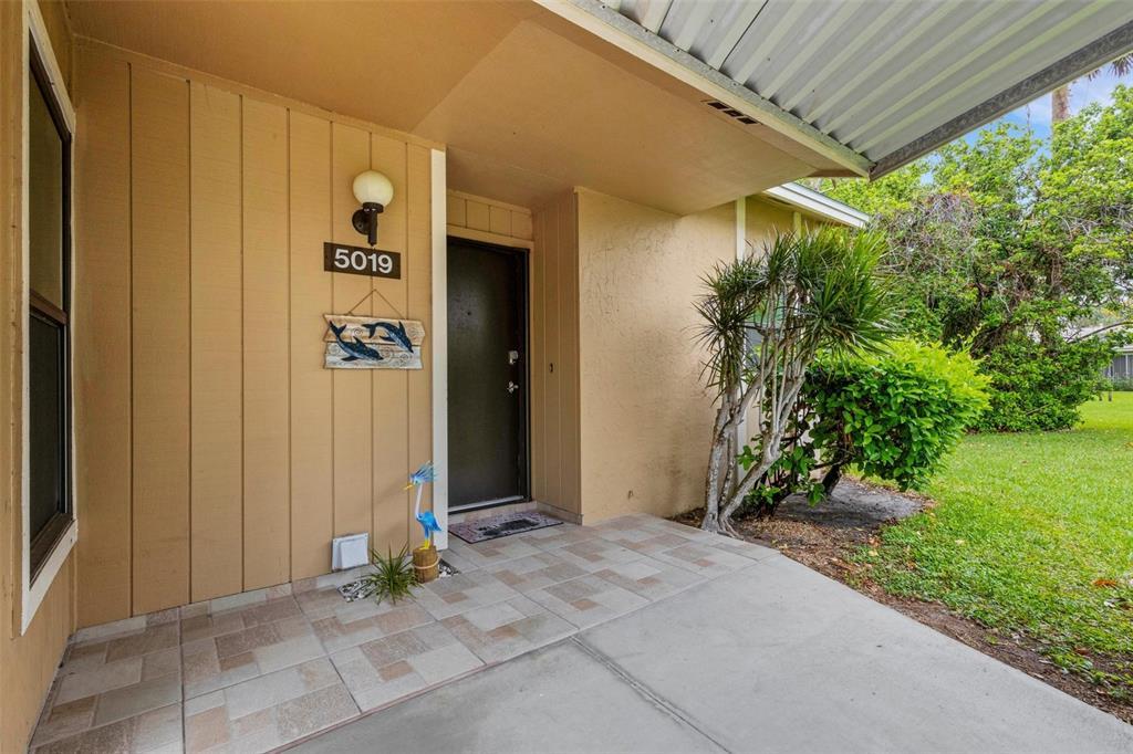 Picture of 5019 Village Gardens Drive Unit 31, Sarasota, FL 34234