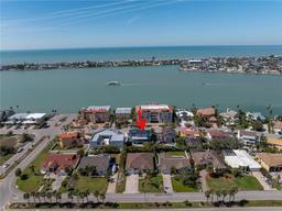 Picture of 289 8Th Avenue N, Tierra Verde, FL 33715