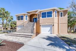 Picture of 733 Seminole Boulevard, Tarpon Springs, FL 34689