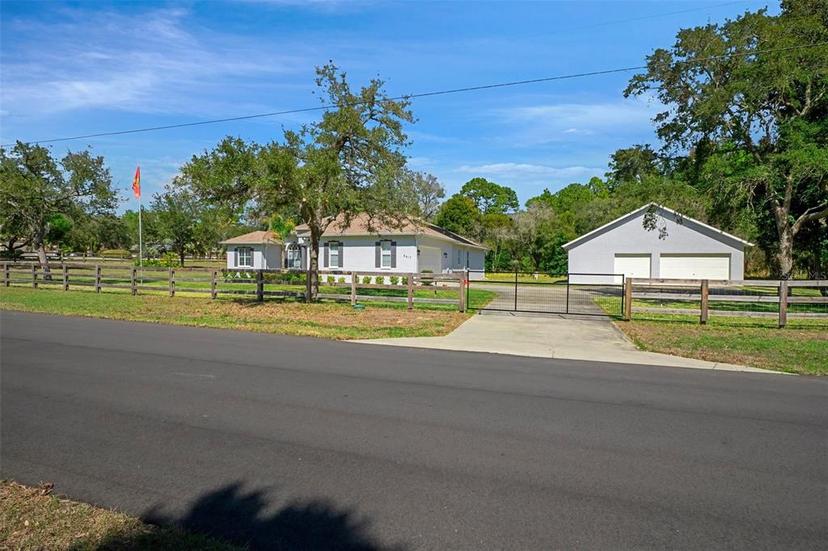 Picture of 5417 N Rosedale Circle, Beverly Hills FL 34465