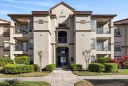 Picture of 4209 Woodstorks Walk Way Unit 1304, Lutz, FL 33558