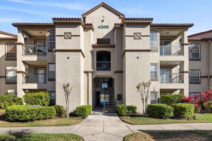 Picture of 4209 Woodstorks Walk Way Unit 1304, Lutz FL 33558
