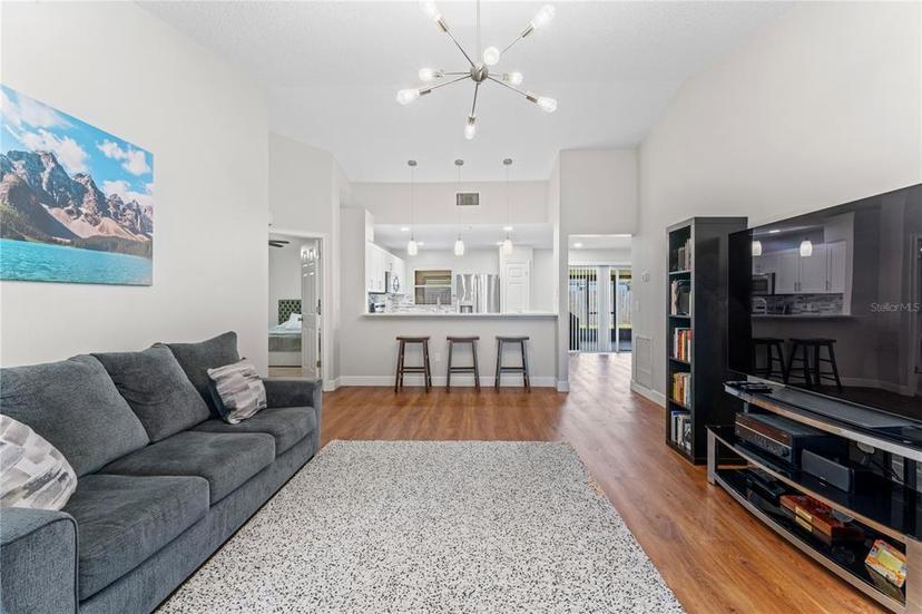 Picture of 1533 Portsmouth Lake Drive, Brandon FL 33511