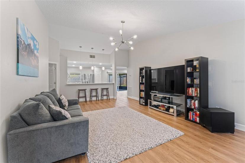 Picture of 1533 Portsmouth Lake Drive, Brandon FL 33511