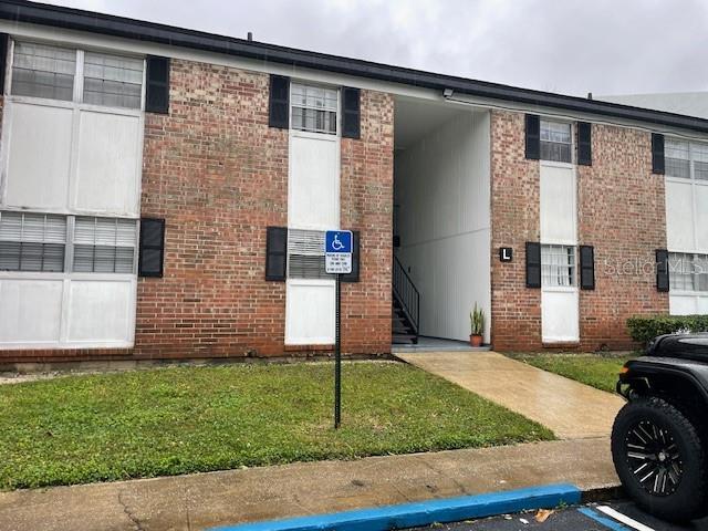 Picture of 5317 Curry Ford Road Unit Q104, Orlando FL 32812