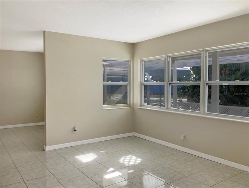 Picture of 301 Francis Drive, Apollo Beach FL 33572