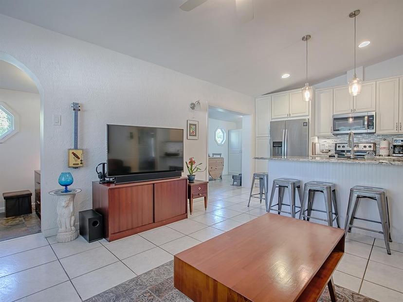 Picture of 500 E Crystal Lake Street, Orlando FL 32806
