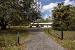Picture of 19118 SW 13Th Avenue, Newberry, FL 32669