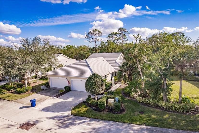Picture of 921 Tartan Drive Unit 31, Venice FL 34293