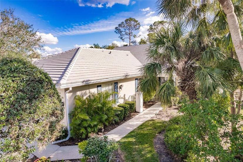 Picture of 921 Tartan Drive Unit 31, Venice FL 34293
