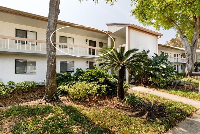 Picture of 142 Lakeview Way Unit 142, Oldsmar FL 34677