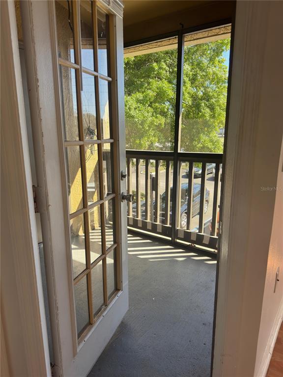 Picture of 445 Fountainhead Circle Unit 264, Kissimmee FL 34741