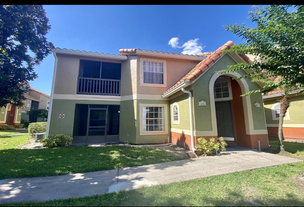 Picture of 445 Fountainhead Circle Unit 264, Kissimmee, FL 34741