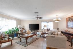 Picture of 4487 Flatbush Avenue, Sarasota, FL 34233