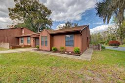 Picture of 4131 NW 16Th Drive, Gainesville, FL 32605
