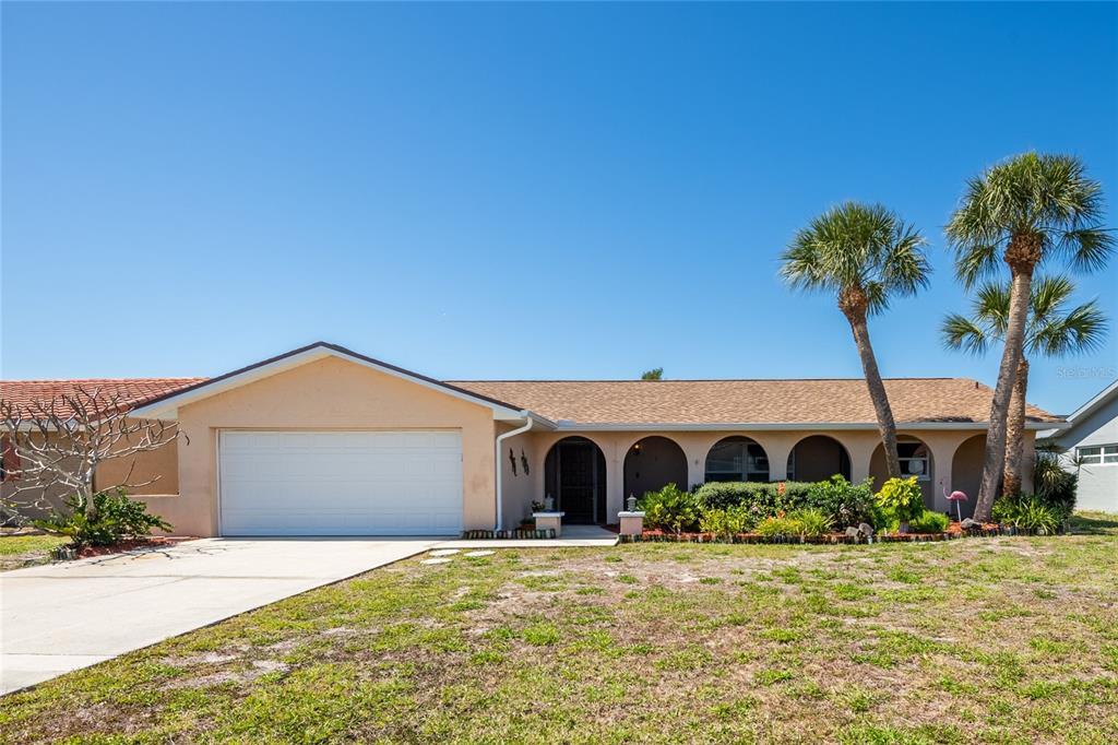 Picture of 736 Flamingo Drive, Apollo Beach, FL 33572