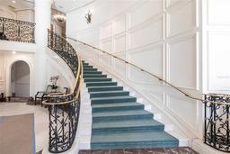 Picture of 35 Watergate Drive Unit 1103, Sarasota, FL 34236