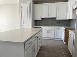 Picture of 7268 Deer Valley Circle, Tampa, FL 33635