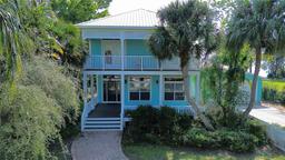 Picture of 2571 Lakeview Drive, Sebring, FL 33870
