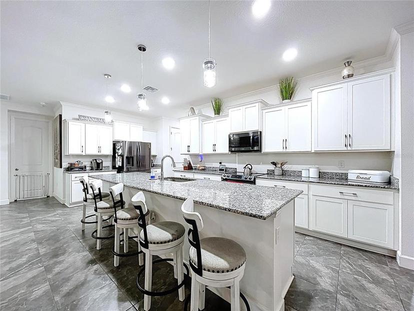 Picture of 13161 Meinert Avenue, Brooksville FL 34613