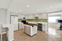 Picture of 5613 19Th Avenue S, Gulfport, FL 33707