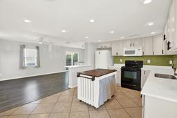 Picture of 5613 19Th Avenue S, Gulfport, FL 33707