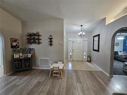 Picture of 2413 Sandridge Circle, Eustis, FL 32726