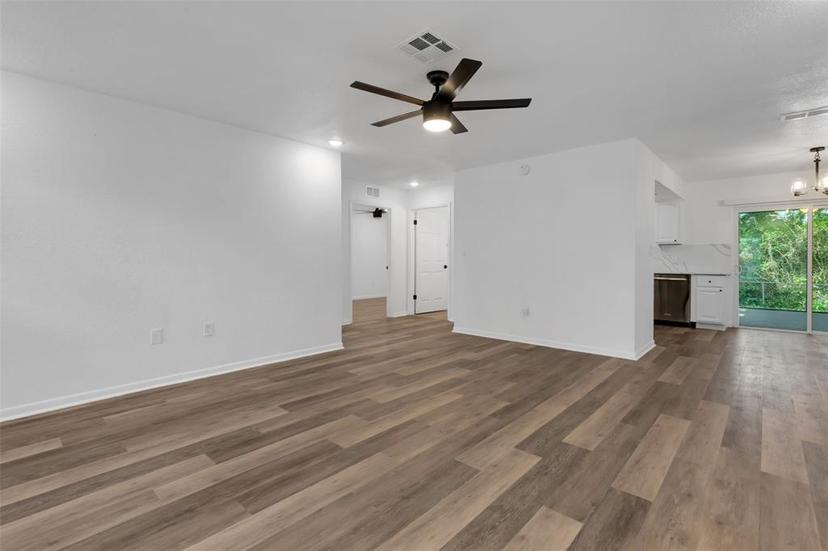 Picture of 6526 Creekview Terrace N, Pinellas Park FL 33781