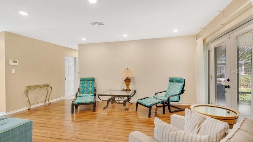 Picture of 3107 Martinique Way, Orlando FL 32805
