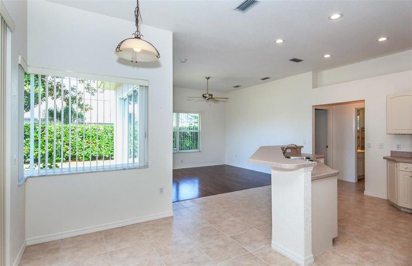 Picture of 5824 Mckinley Road, Venice FL 34293