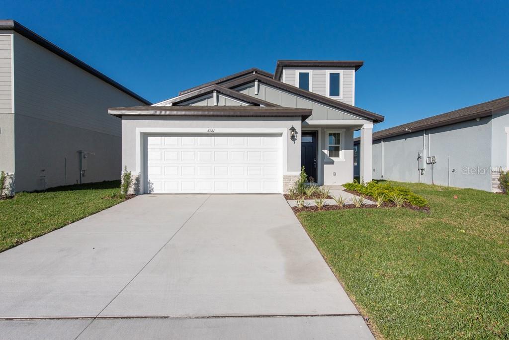 Picture of 3921 Radiant Mountain Drive, Plant City, FL 33565