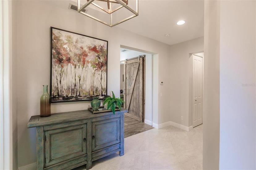 Picture of 2962 Trustee Avenue, Sarasota FL 34243