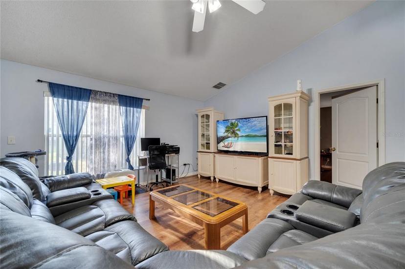 Picture of 1437 Swift Court, Kissimmee FL 34759