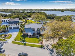 Picture of 9011 Baywood Park Drive, Seminole, FL 33777