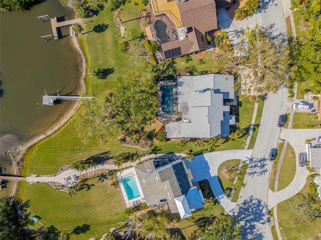 Picture of 9011 Baywood Park Drive, Seminole, FL 33777